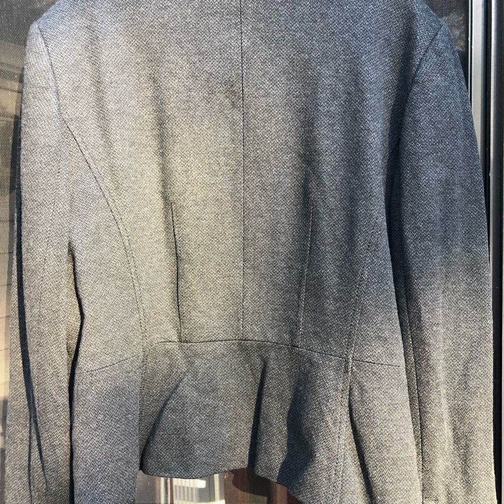 š„TalbotsāfabricāfromāItalyāzipĀ upājacket - Picture 3 of 8